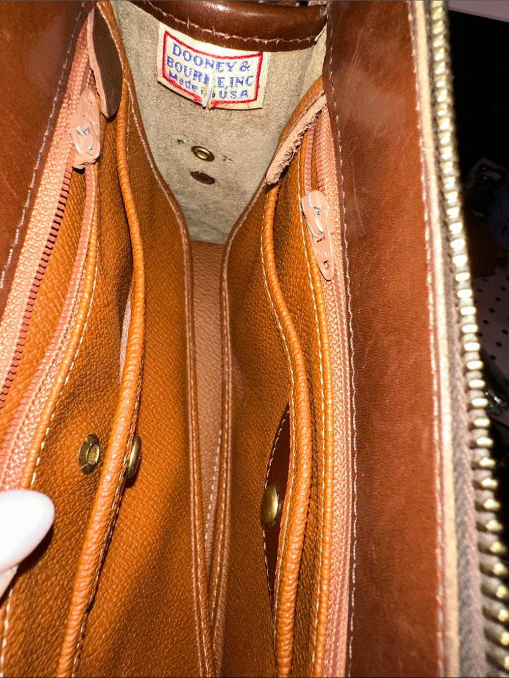 Dooney & Bourke Green and Tan Leather Crossbody Bag - Picture 15 of 15